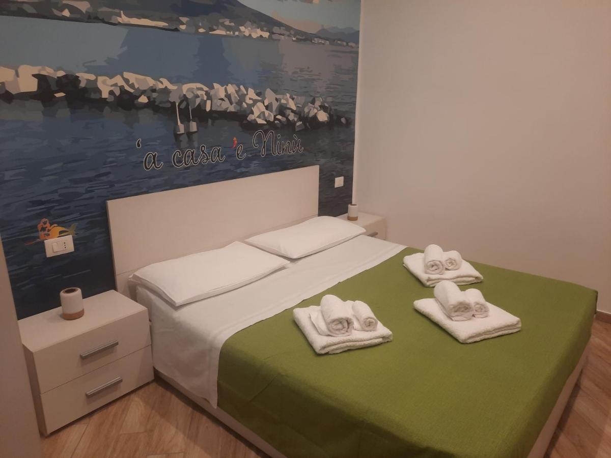 נאפולי 'A Casa 'E Ninu Casa Vacanze מראה חיצוני תמונה